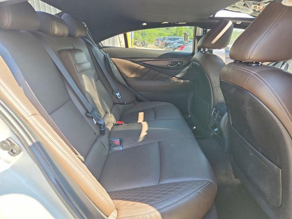 2017 INFINITI Q50