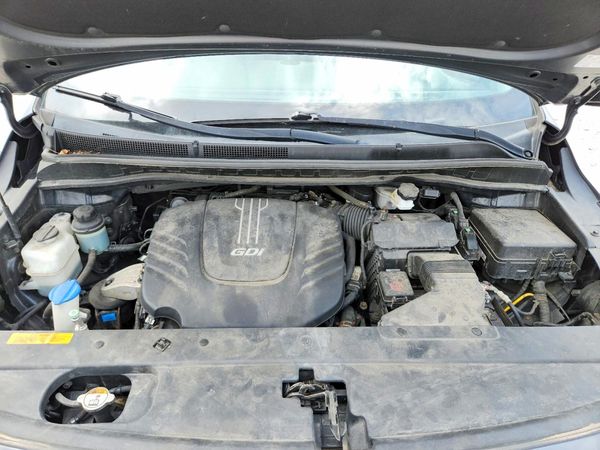 2016 KIA SEDONA LX - Middle-low