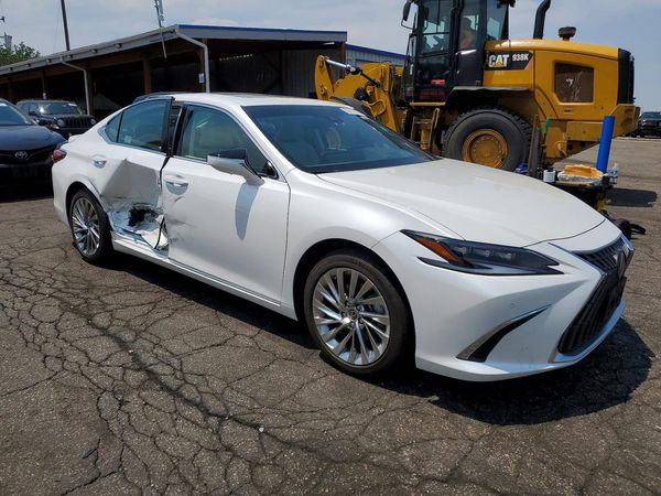 2023 LEXUS ES 300H 300h Luxury