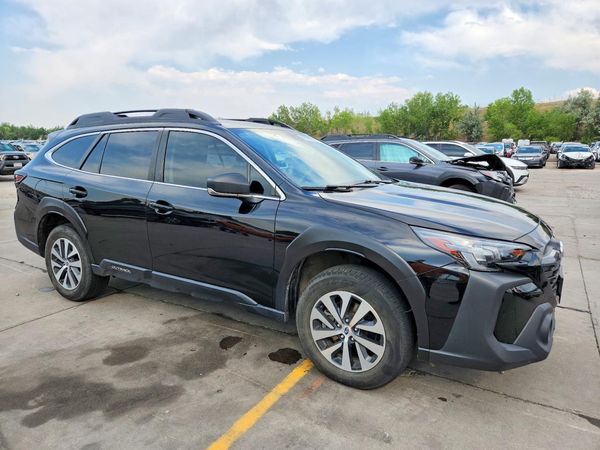2023 SUBARU OUTBACK Base