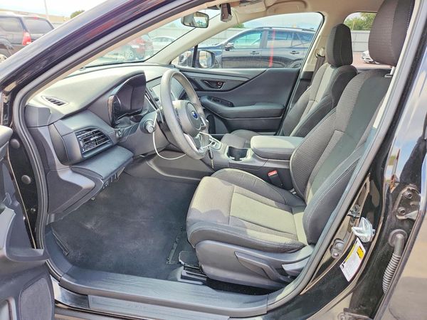2023 SUBARU OUTBACK Base