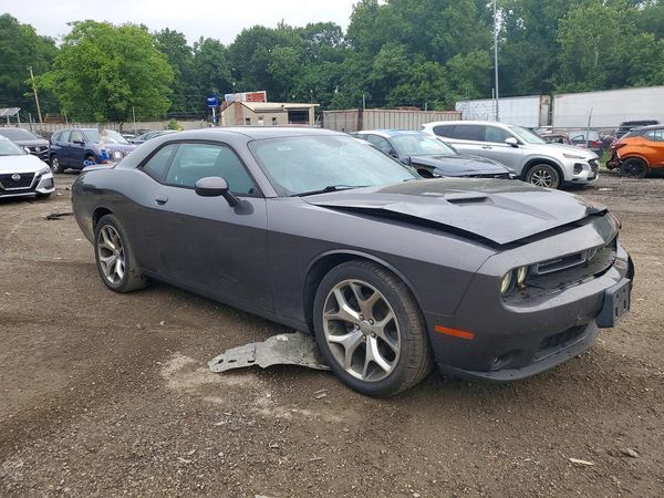 2015 DODGE CHALLENGER SXT Plus