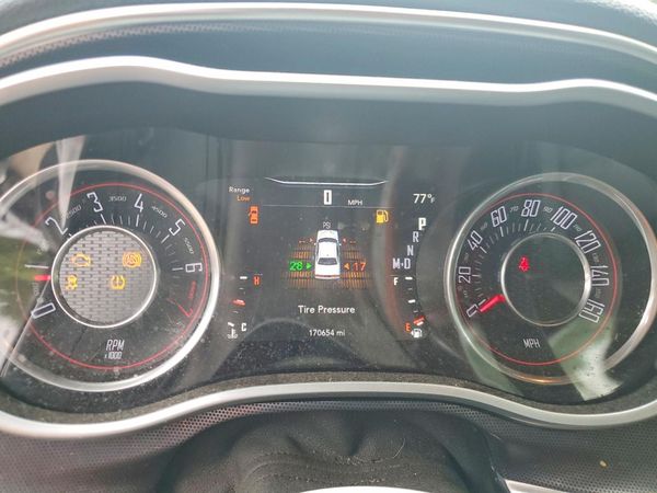 2015 DODGE CHALLENGER SXT Plus