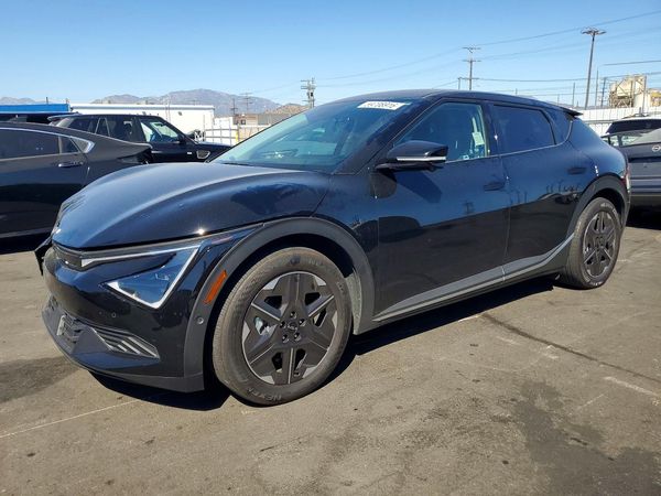 2025 KIA EV6