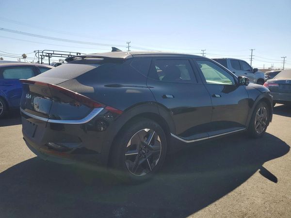 2025 KIA EV6