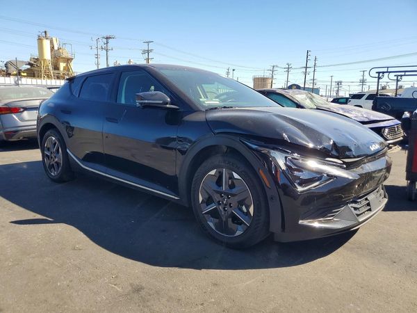 2025 KIA EV6