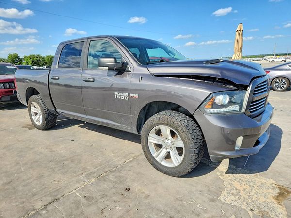 2014 RAM 1500 Sport