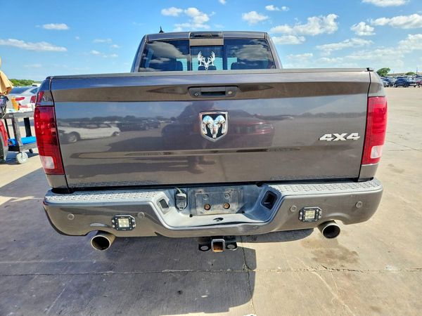 2014 RAM 1500 Sport