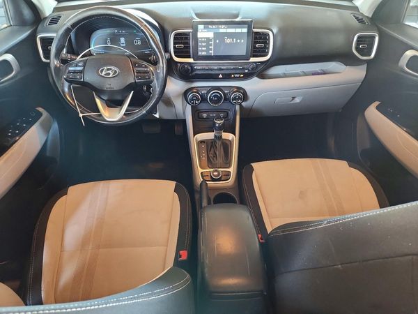 2023 HYUNDAI VENUE SEL, Limited