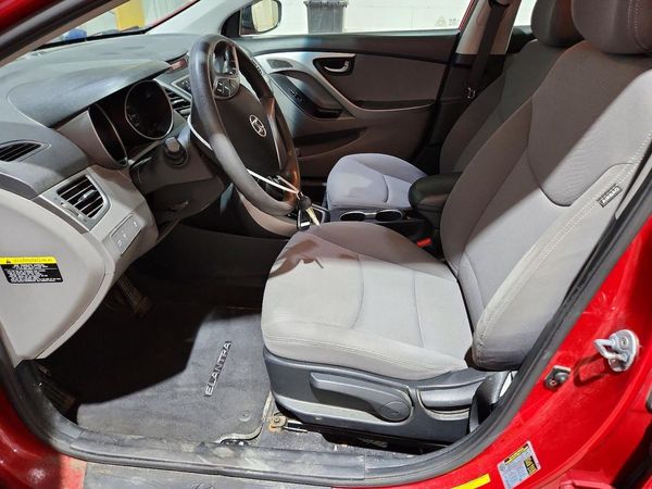 2015 HYUNDAI ELANTRA GLS(Middle)