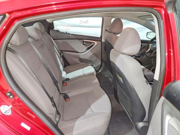 2015 HYUNDAI ELANTRA GLS(Middle)