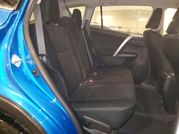 2016 TOYOTA RAV4 LE (X Grade)