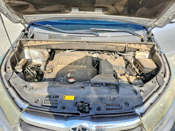2016 TOYOTA HIGHLANDER Base/Hybrid
