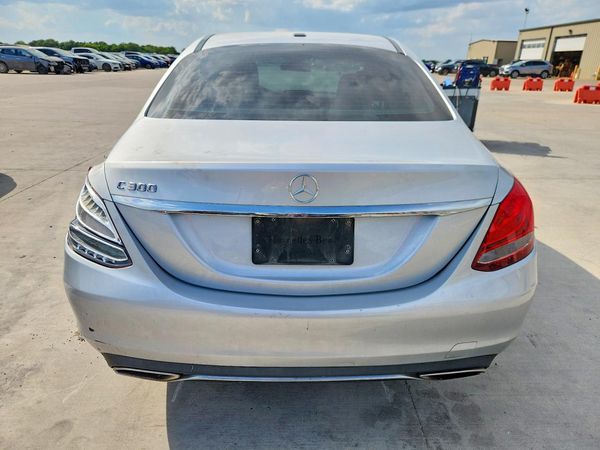 2016 MERCEDES-BENZ C C300