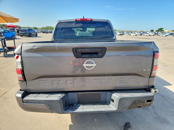 2023 NISSAN FRONTIER Crew Cab