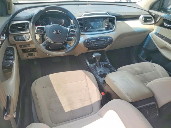 2019 KIA SORENTO L, LX, S