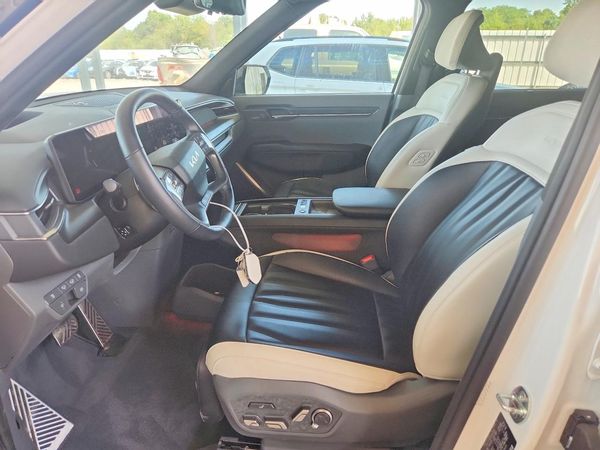 2025 KIA EV9