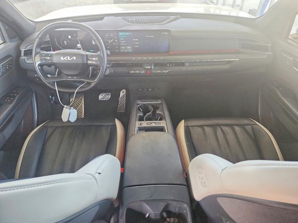 2025 KIA EV9