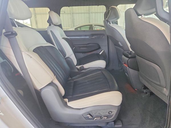 2025 KIA EV9