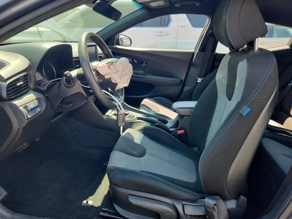 2019 HYUNDAI VELOSTER AUTOMATIC 2.0L and 2.0L Premium