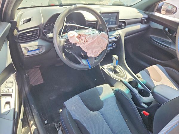 2019 HYUNDAI VELOSTER AUTOMATIC 2.0L and 2.0L Premium