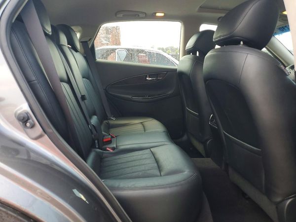 2017 INFINITI QX50