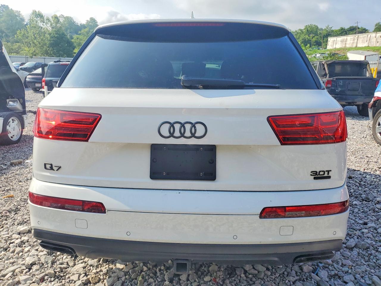 2018 AUDI Q7 quattro Prestige
