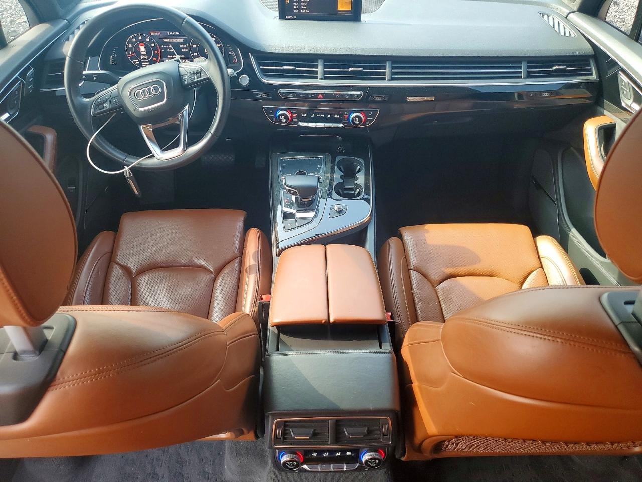 2018 AUDI Q7 quattro Prestige