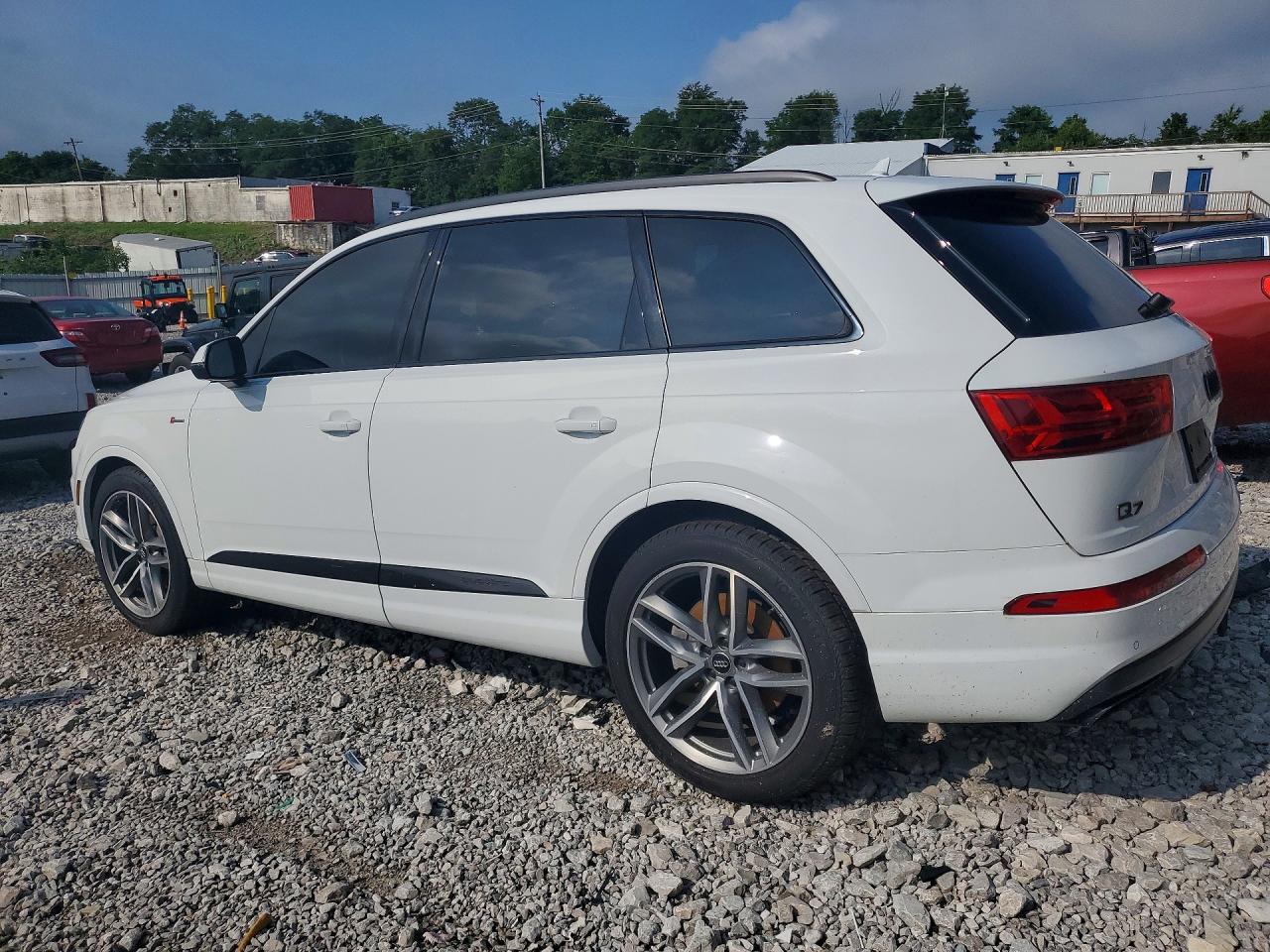 2018 AUDI Q7 quattro Prestige