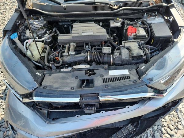 2020 HONDA CRV EX-L — Engine bay