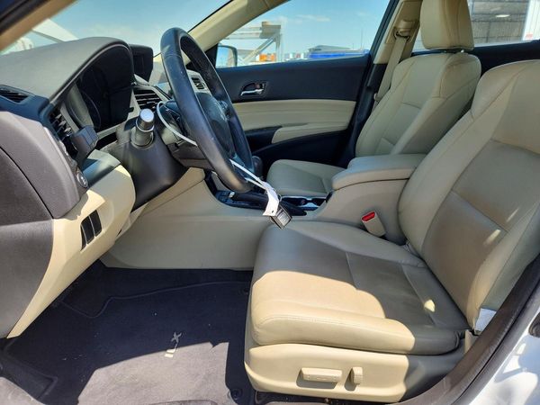 2016 ACURA ILX Premium/Tech