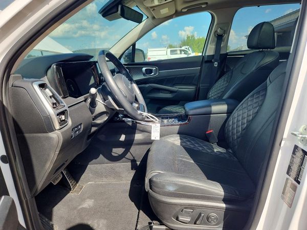 2023 KIA SORENTO