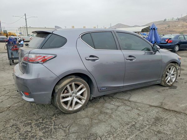 2015 LEXUS CT