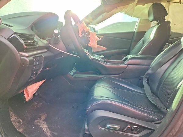 2019 ACURA RDX SH-AWD TECH — DENT