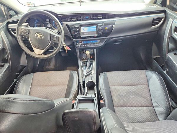 2015 TOYOTA COROLLA