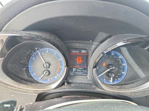 2015 TOYOTA COROLLA