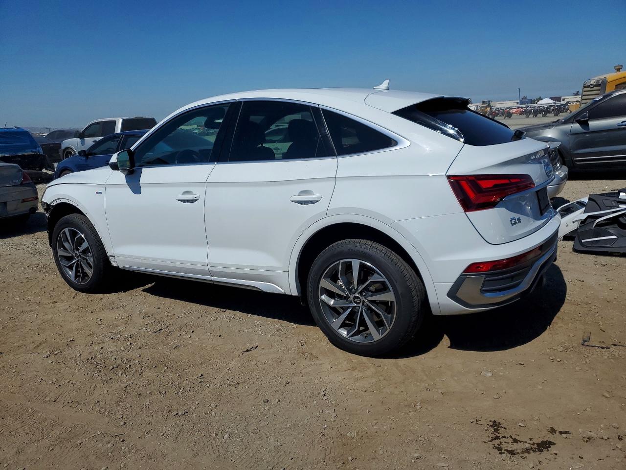 2022 AUDI Q5