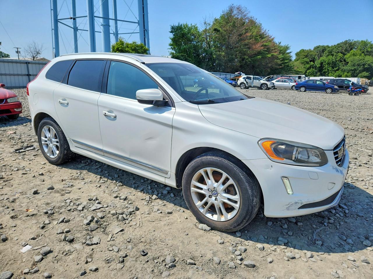 2016 VOLVO XC60