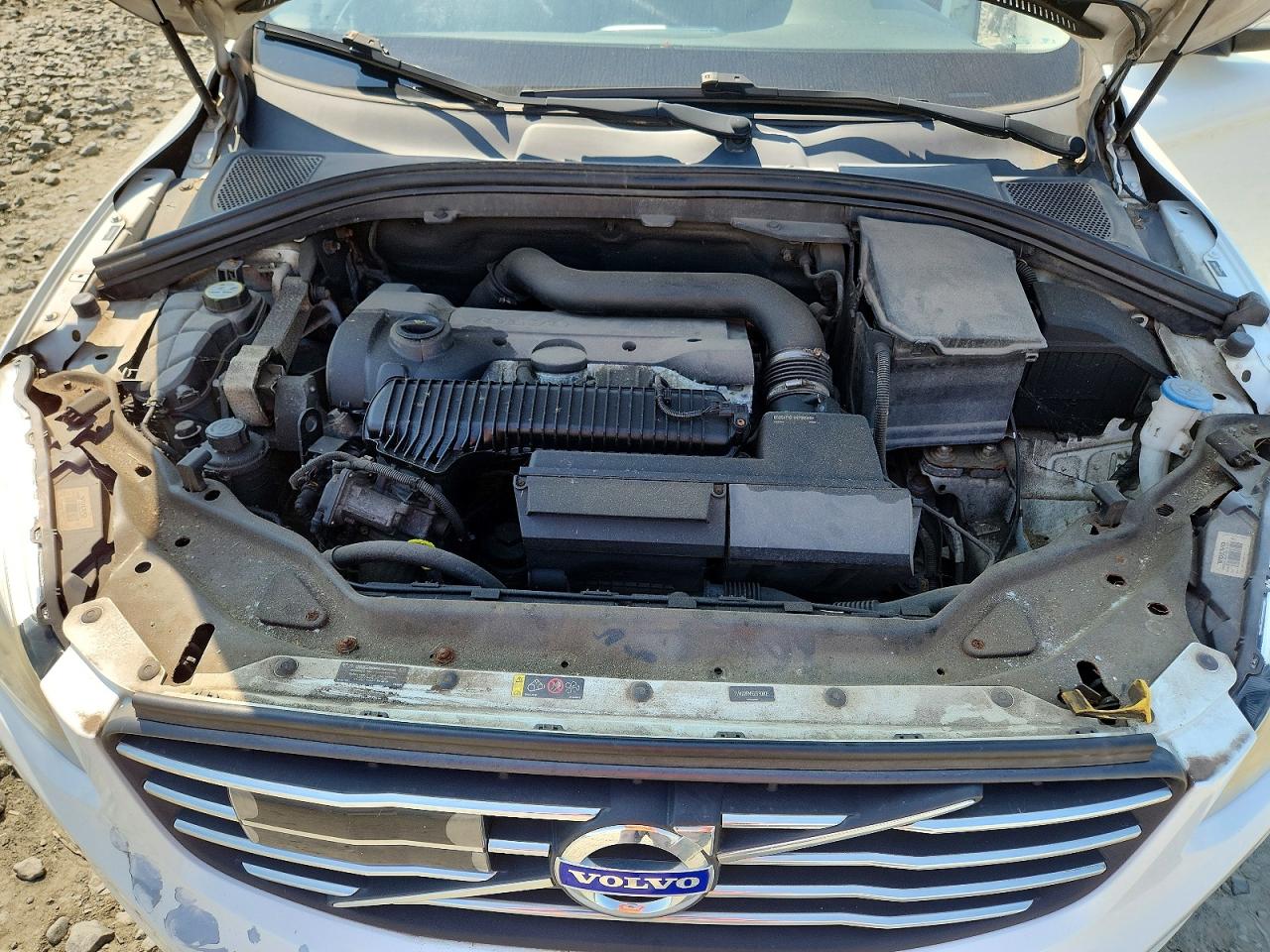 2016 VOLVO XC60