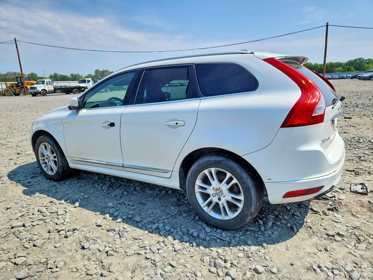 2016 VOLVO XC60