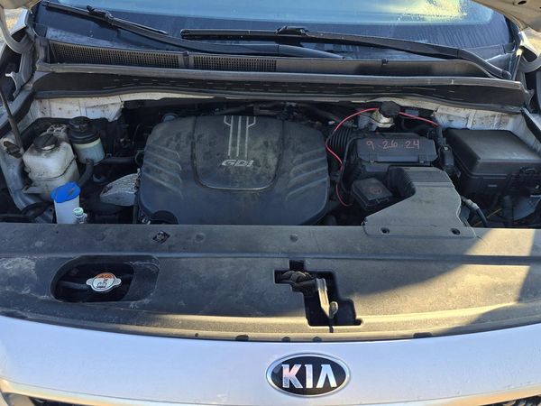 2018 KIA SEDONA L