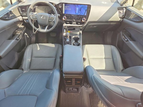 2023 LEXUS NX 250 Premium