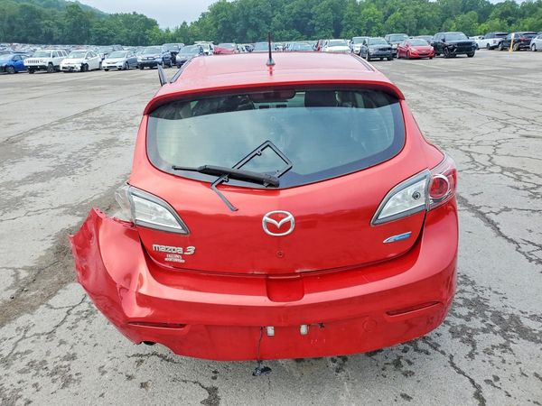 2013 MAZDA 3 Touring/GS