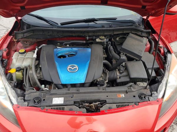 2013 MAZDA 3 Touring/GS