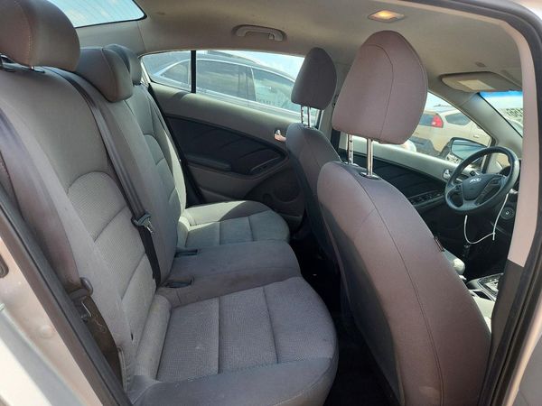 2017 KIA FORTE