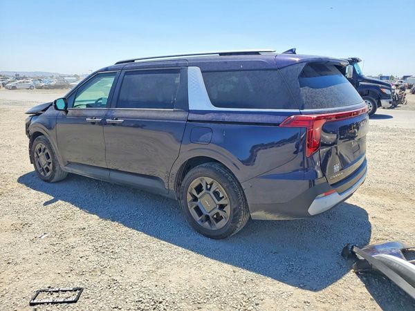 2025 KIA CARNIVAL