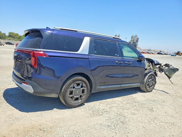 2025 KIA CARNIVAL