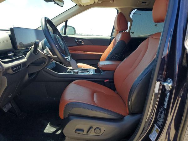 2025 KIA CARNIVAL