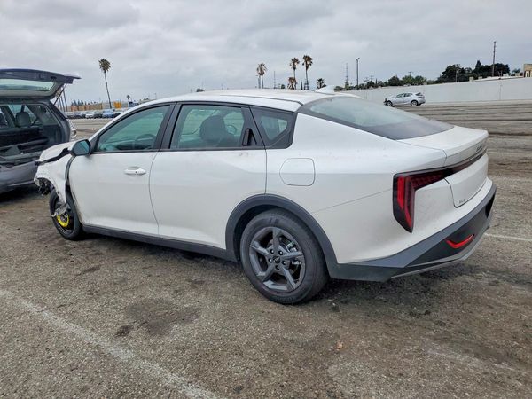 2026 KIA K4 LX, LXS