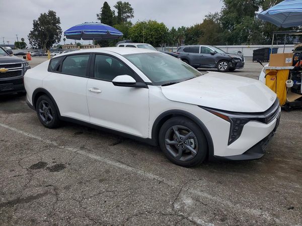 2026 KIA K4 LX, LXS